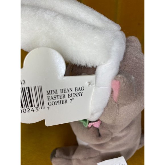 DISNEY EASTER BUNNY GOPHER - Mini Bean Bag 7" - NWT - Gopher Plush Mouseketoys - Picture 5 of 7